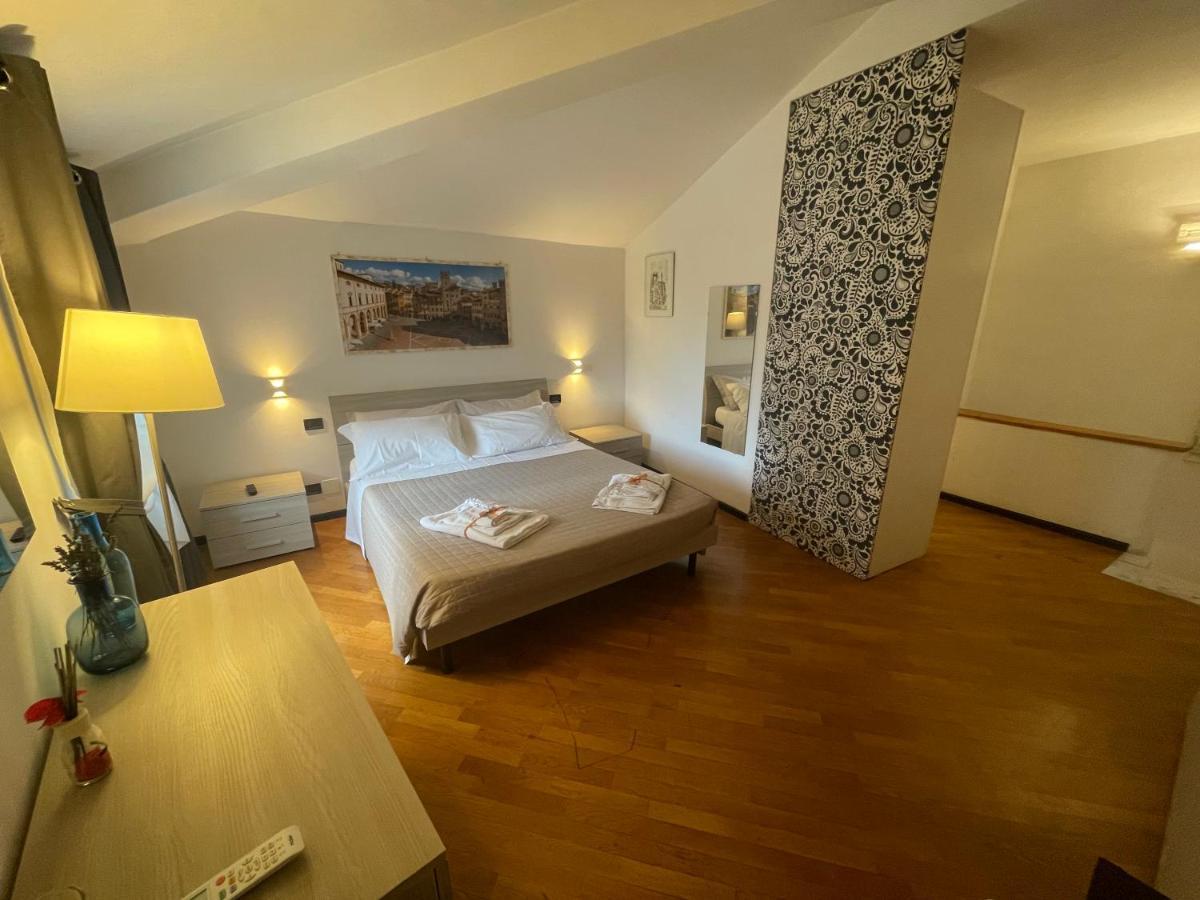 SAN CLEMENTE HOUSE AREZZO Italia da 185 HOTELMIX